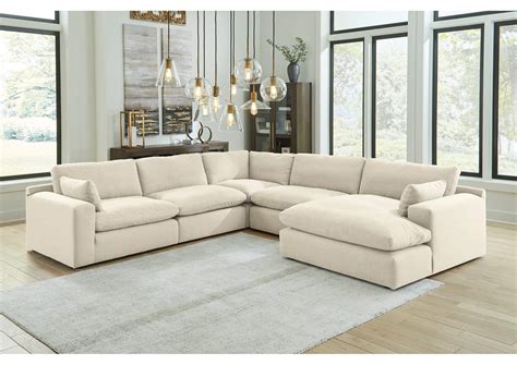 Elyza 5 Piece Sectional With Chaise