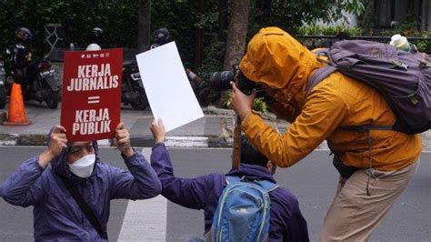 Ratusan Jurnalis Bandung Tolak Ruu Penyiaran Tribunjabar Id