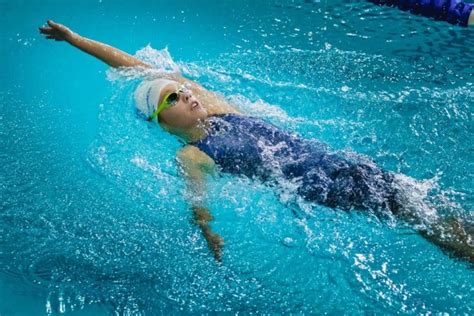 Improving Your Backstroke Swimming Technique Pro Tips