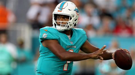 Tua Tagovailoa Contract Dolphins Qb Says Megadeal Something I Need To