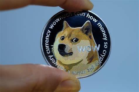 Dogecoin отреагировал резким ростом на твит Илона Маска