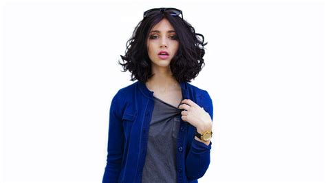 White Background Blue Eyes Emily Rudd Brunette 720p Women Blue Clothing Hd Wallpaper