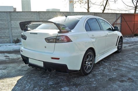 Mitsubishi Lancer Back Bumper