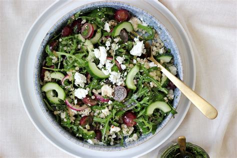 Salade Met Parelcouscous Druiven En Sumak Keukenmeid