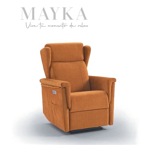 Sillón MAYKA de Mopal tapizados en Arte Hábitat