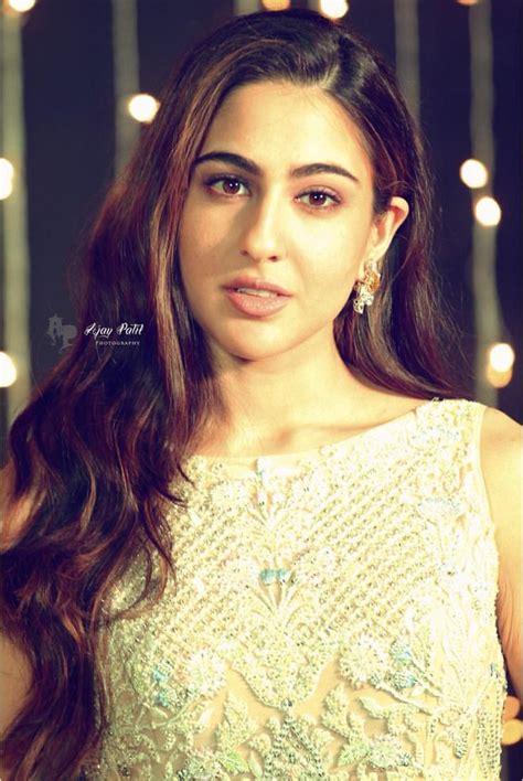 Pin By Devanshu On Sara Ali Khan Indian Beauty Bollywood Actress Hot Photos Bollywood Actress