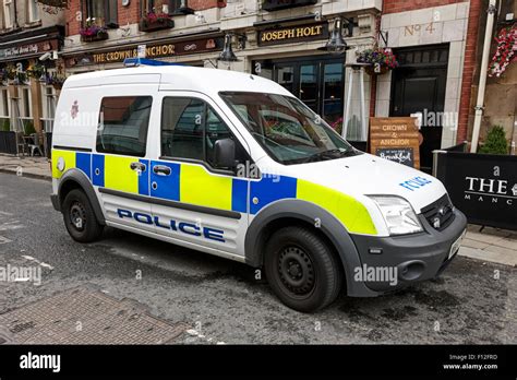 Van Ford Transit Fotograf As E Im Genes De Alta Resoluci N Alamy