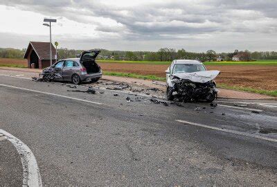 Unfall Auf Der B Zwei Kinder Verletzt