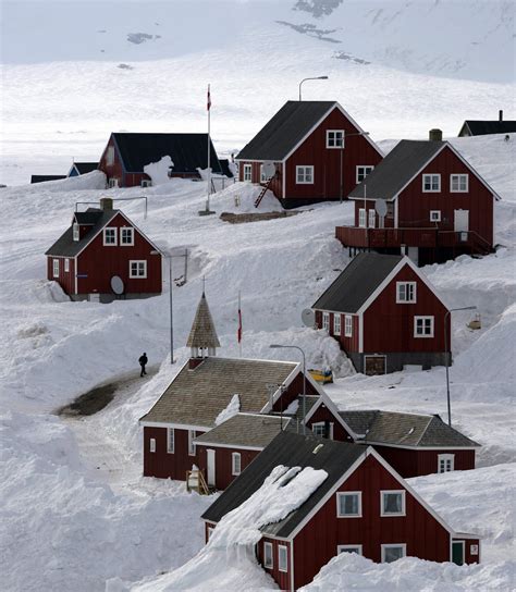 Ittoqqortoormiit: East Greenland's most isolated town [Visit Greenland!]