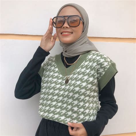 Jual ROMPI HOUNDSTOOTH VEST RAJUT KOREA RAJUT MURAH Shopee Indonesia