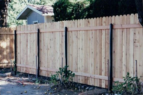 Frontier Fence Company Garden City Id United States Wood Fence With Black Metal Posts Diy