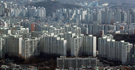 서울 아파트값 30주 연속 하락낙폭은 7개월 만에 최저