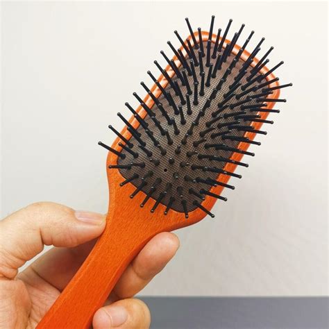 Satın Alın Wood Hair Brush Comb Paddle Cushion Hair Massage Brush Wet