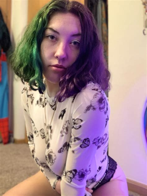 Vikkzy Nude Onlyfans Pornstars And Models EroHive