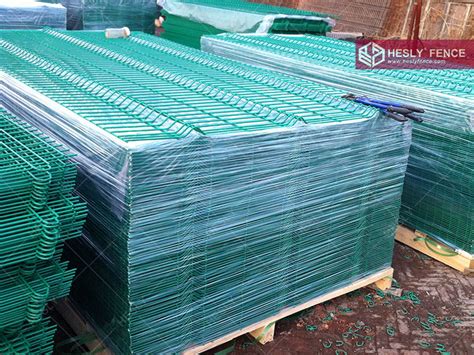 3D Welded Wire Mesh Fence HeslyFence Sinopro Sourcing Industrial