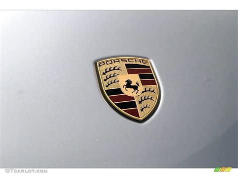 2015 Porsche Macan S Marks And Logos Photo 139291881