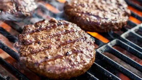 Hamburguesas Caseras De Carne A La Parrilla Asada Receta Argentina