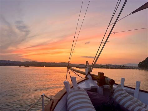 Korfu Kreuzfahrt Bei Sonnenuntergang Auf Einer Traditionellen