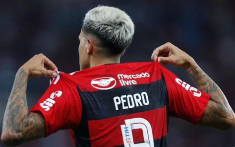 Desejado Pelo Zenit Pedro Completou Apenas Jogos Pelo Flamengo No