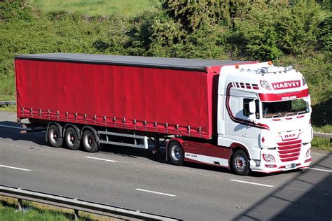 W Sht Stuart Harvey Transport Daf Xf M Downend Bris Flickr