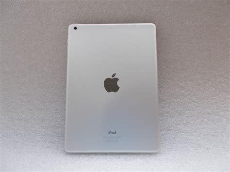 Apple Ipad Air 1st Gen 16gb Model A1474 Whitesilver Non 4g Lte