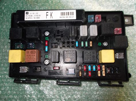 Modulo De Fusibles Bsm Del Motor Fk Opel Astra H Opel