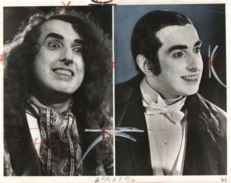 40 Vintage Photos Of Tiny Tim In The 1960s And 70s Vintage News Daily