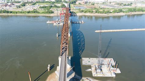 New Merchants Bridge Open For Traffic Railway Age