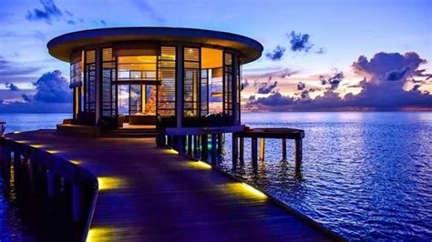 Top Luxury Honeymoon Destinations Across The World