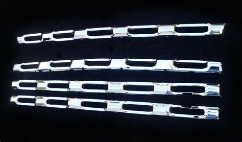 Silverado Mesh Upper Grille Insert Chrome Silverado