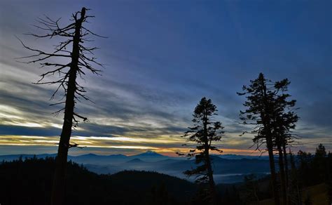 Mount Shasta Sunrise « Ashland Daily Photo