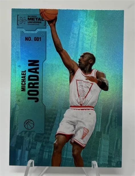 MICHAEL JORDAN AQUA Parallel 001 2022 Skybox Metal Universe Champions