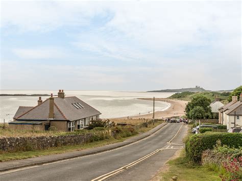 Coastguard Cottage, Low newton-by-the-sea - Northumberland - England ...