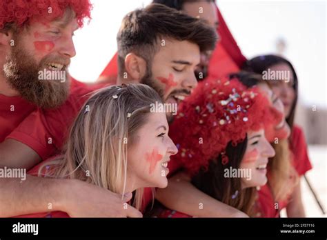 Felices Hooligans Fotograf As E Im Genes De Alta Resoluci N Alamy