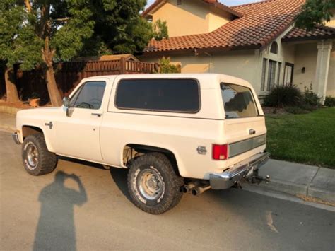 1984 Chevrolet K5 Blazer 0 Suv 5 7l V8 350 Cid 4bl 4 Speed Automatic