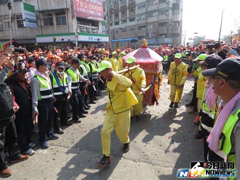 白沙屯媽萬人徒步進香抵北港 人山人海夾道恭迎 地方 Nownews今日新聞