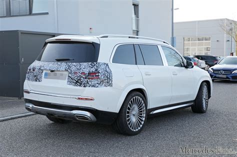 Mercedes Maybach Erlkönig Premiere Spy Shot Erste Bilder vom Mercedes