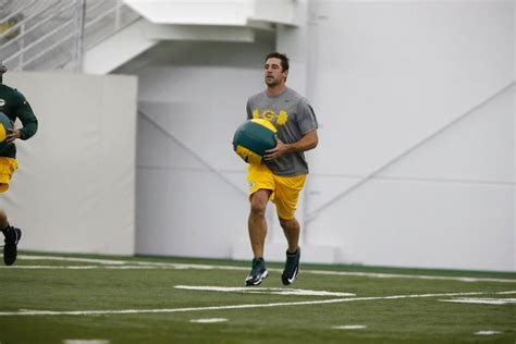 OTA'S 2014 Aaron Rodgers | Workout programs, Jordy nelson, Mr rodgers