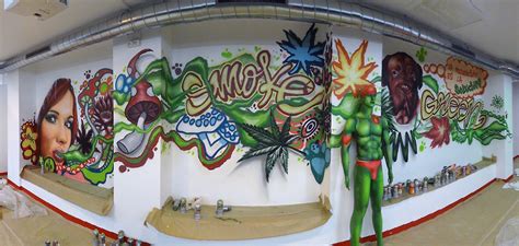 Berok Graffiti Mural Profesional En Barcelona Asociaci N De Cannabis