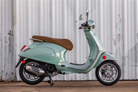 Vespa Primavera