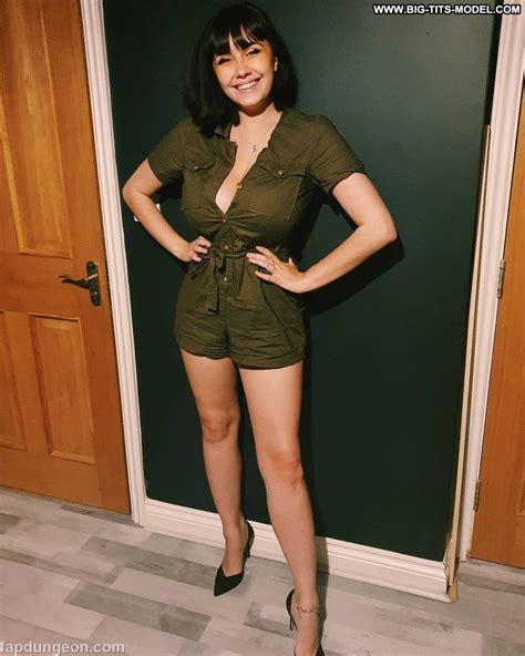 Soheila Clifford Huge Brunette Manyvids Instagram Hugetits Patreon
