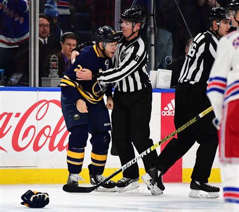 Sabres Kyle Okposo Diagnosed With Concussion Buffalo Hockey Beat