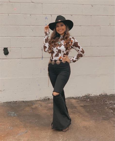 15 Cute Cowgirl Outfits For Any Occasion Western Outfits Women