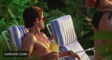 WAYNE S WORLD NUDE SCENES AZNude