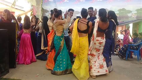 Tharu Wedding Dance At Bahiri Youtube