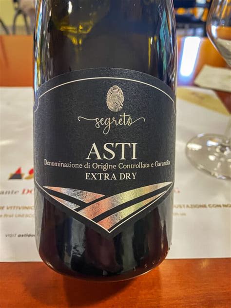 Prosecco i Asti - włoskie wina musujące