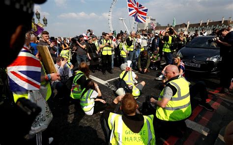 Brexit Protest London Pro Brexit Yellow Vest Supporters Descend On