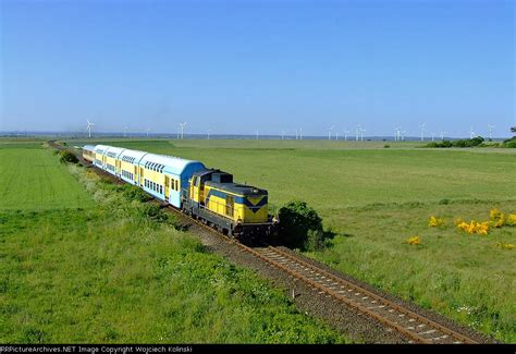 SU42-523