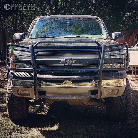 Chevrolet Silverado Hd Wheel Offset Aggressive Outside