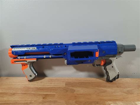 Nerf Elite Raider